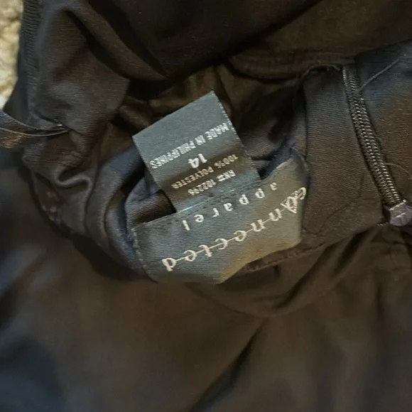 Women's Black Halter Dress - Picture 4 of 4